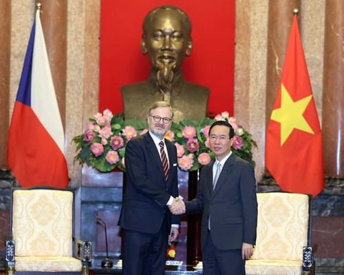 oocparlament's tweet photo. https://t.co/0VK7pryoi2