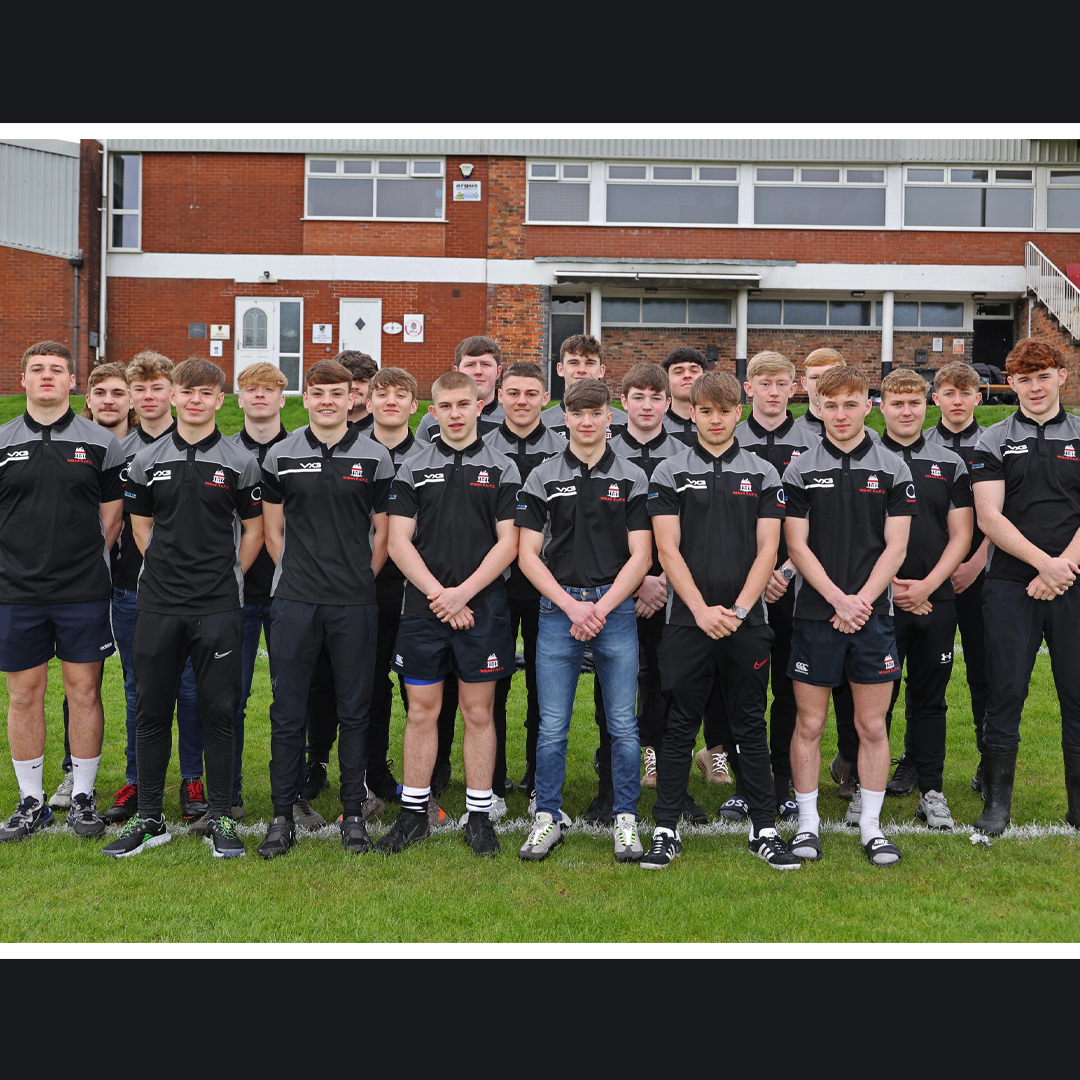 admcustomwear's tweet photo. As well as a new playing kit, we also supplied the @WiganRufc Junior Colts u17s team with new VX3 teamwear🙌
#adm #makeityours #WiganRUFC #VX3 #rugbyunion #rugbyteamwear #VX3teamwear #embroideredlogo https://t.co/pDVP0nYkxO