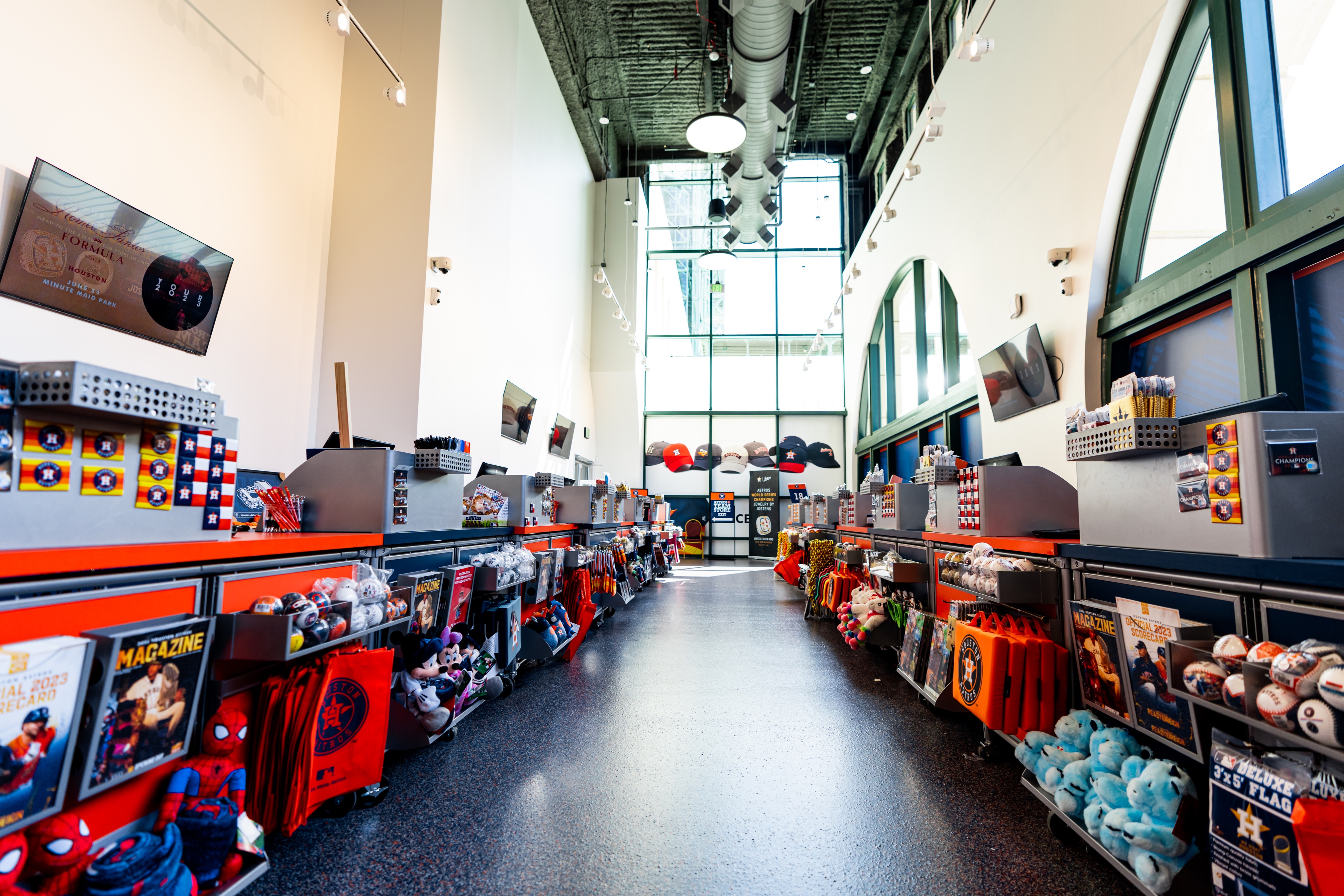 Houston Astros on X: Introducing the new Center Field Team Store at  @MinuteMaidPark!  / X