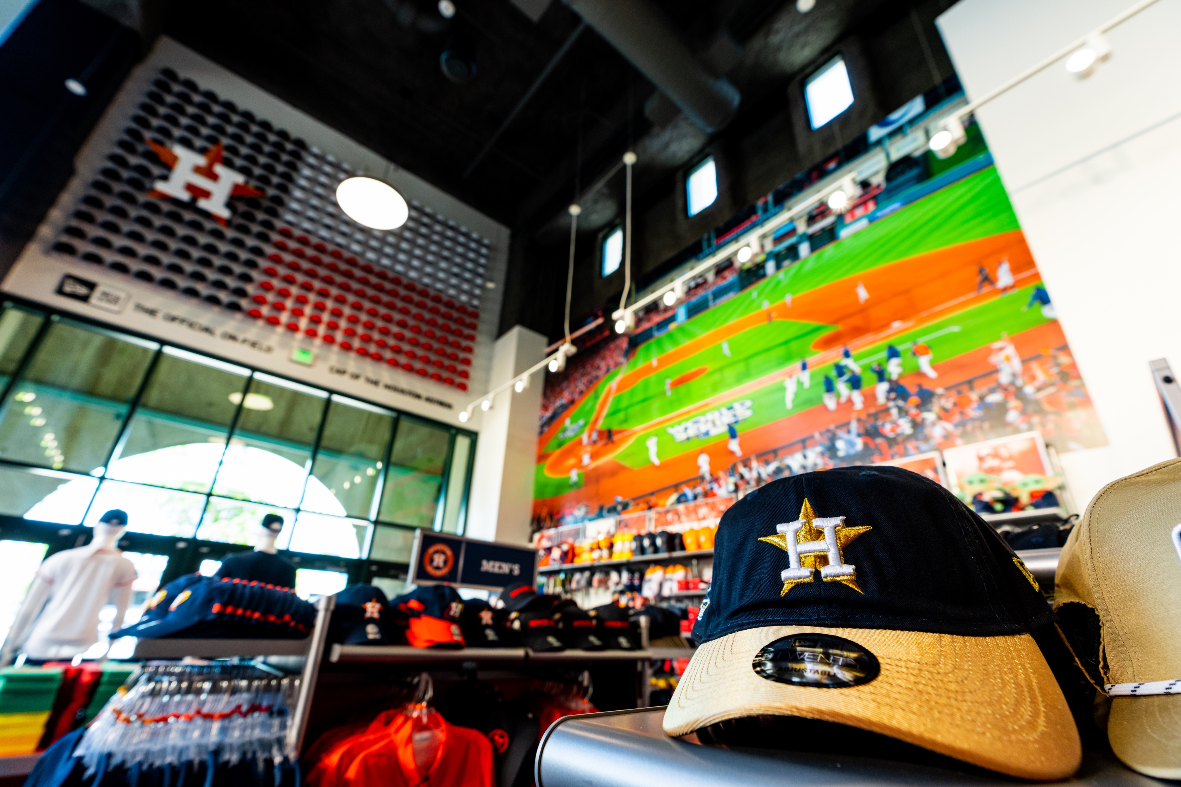 Houston Astros unveil new team store at Minute Maid Park (PHOTOS