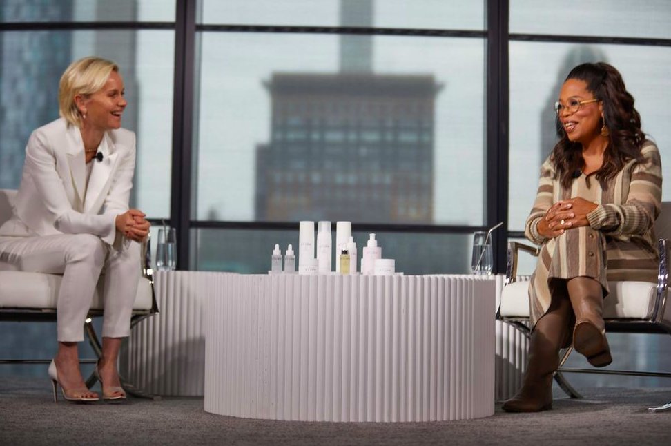 cppluxury's tweet image. Oprah Winfrey invests in Dr. Barbara Sturm’s skincare company

cpp-luxury.com/oprah-winfrey-… 

#Oprah #DrBarbaraSturm #skincare #investment #cosmetics #luxury #luxurycosmetics #luxurybeauty #luxuryskincare #luxuryretail @DrBarbaraSturm