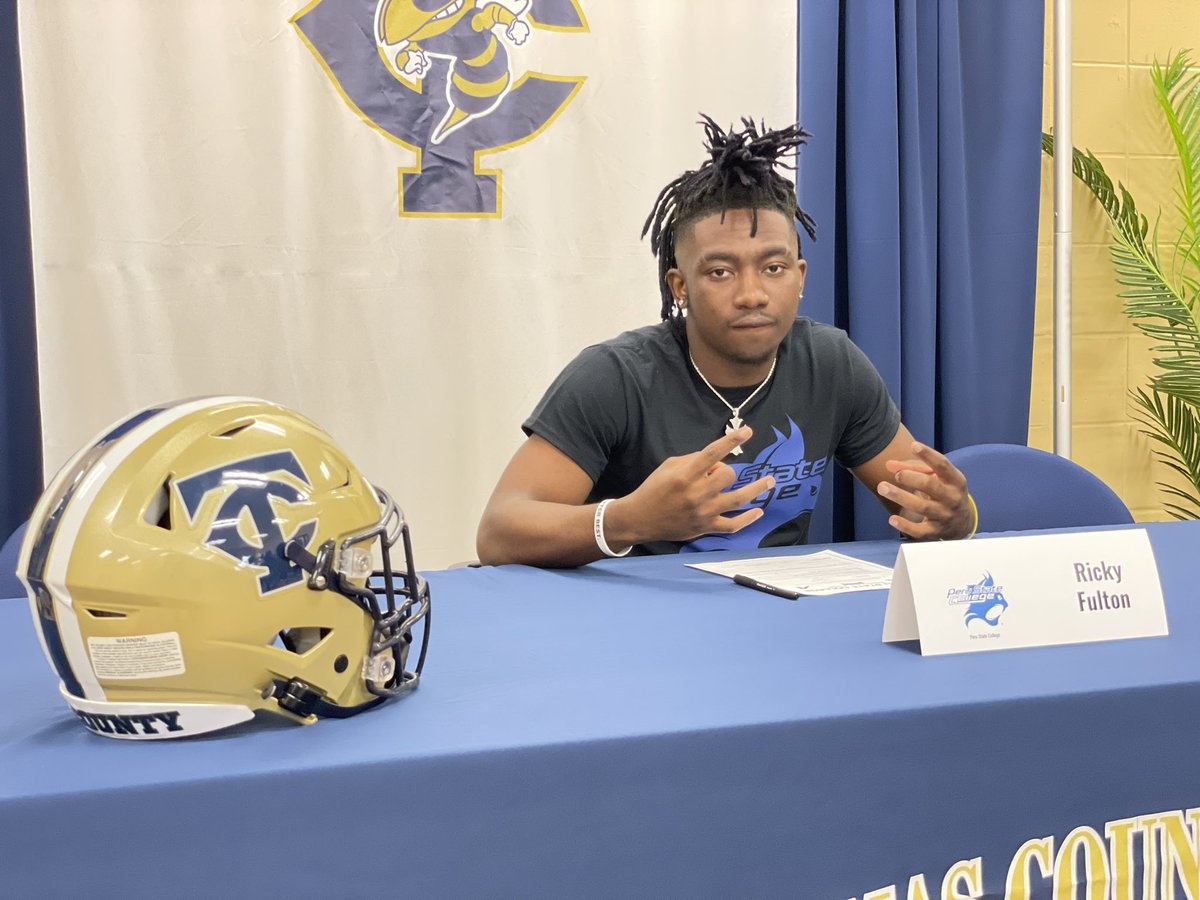 TCCHS Football tweet media