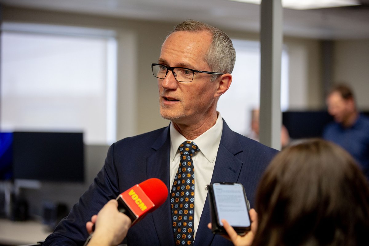 fstvicentin's tweet photo. Way to go #TeamBell for recently announcing the expansion of Bell's Public Safety Network to Newfoundland and Labrador. This will play an important role in improving the way first responders and government communicate during emergencies: https://t.co/oermxsqUxK 

#IworkatBell https://t.co/wQrtoqMNMh