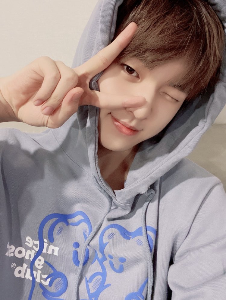 dodo_shirokuma's tweet photo. 도현시♡
#WeStandWithDohyon https://t.co/n5rGAMnPXn