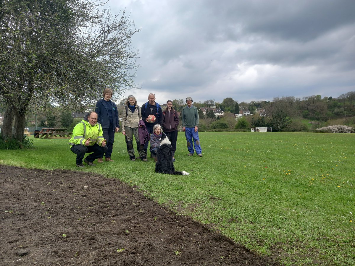 Thank you so much to everyone who has lent a hand grubbing out grass and planting wildflower plugs this week at Pensford Recreation Ground. We have planted 2,000+ native wildflower plugs which is going to provide vital habitat for insect pollinators! <a href="/TCVBristol/">TCV Bristol</a> <a href="/WestofEnglandCA/">West of England Mayoral Combined Authority</a>