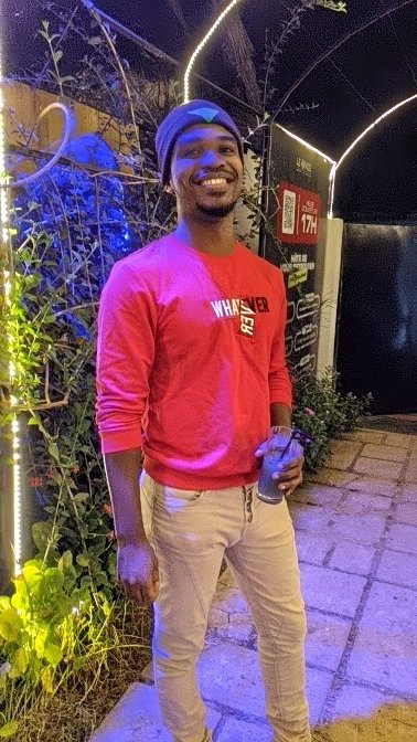 Aziale_Rodrigue's tweet image. The flag                                The face