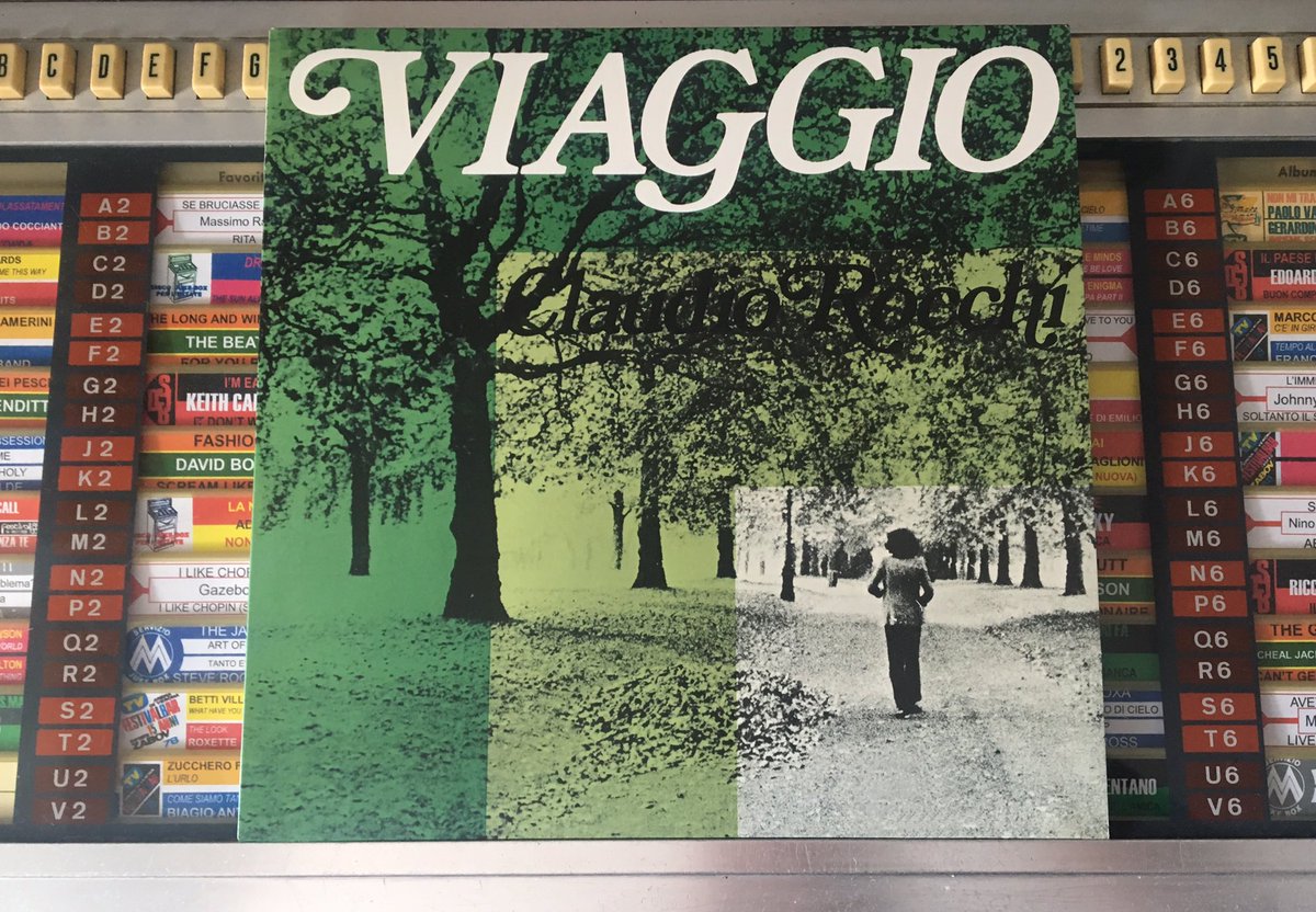rosariopipolo's tweet image. [Un #vinile al giorno] Quando in adolescenza mio cugino mi fece diventare un devoto del #progressive italiano. Musicisti di alto livello, spesso lontani dalla popolarità,che masticavano la Classica a differenza di tanti sbarbatelli inghiottiti dall’esibizionismo. #ClaudioRocchi