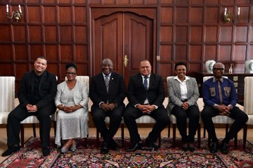SAgovnews's tweet photo. Photos |  The Grand Patron of National Orders, President Cyril Ramaphosa, with the 2023 recipients of National Orders at the Sefako Makgatho Presidential Guest House in Tshwane. #NationalOrders https://t.co/L4G7RCN1Dl