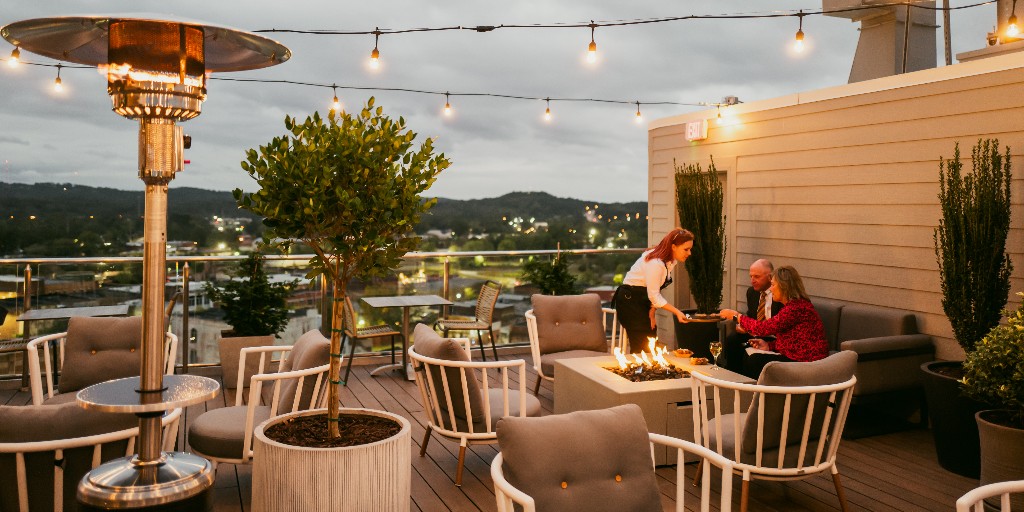 Spring weather calls for great food, cold drinks, and a relaxing place to kick back with friends outdoors. So start the weekend off right by grabbing a seat at one of these fun Mississippi rooftops, porches, or patios! bit.ly/3GWx4Ez #VisitMS #WanderMS #FoodieFriday