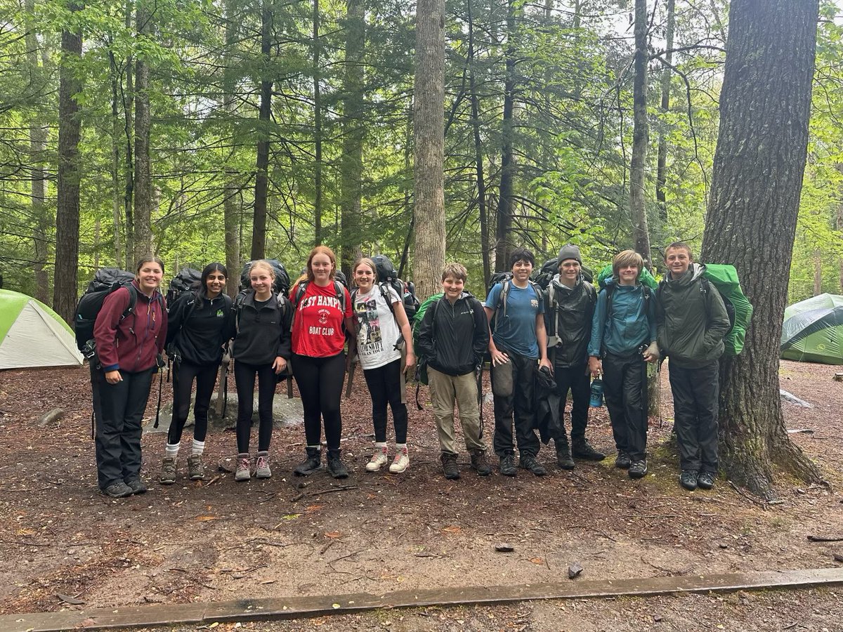 CoeGses's tweet photo. More backpacking action pics - sorry for the low-res in some! (2/3) https://t.co/cmmESeVPVq