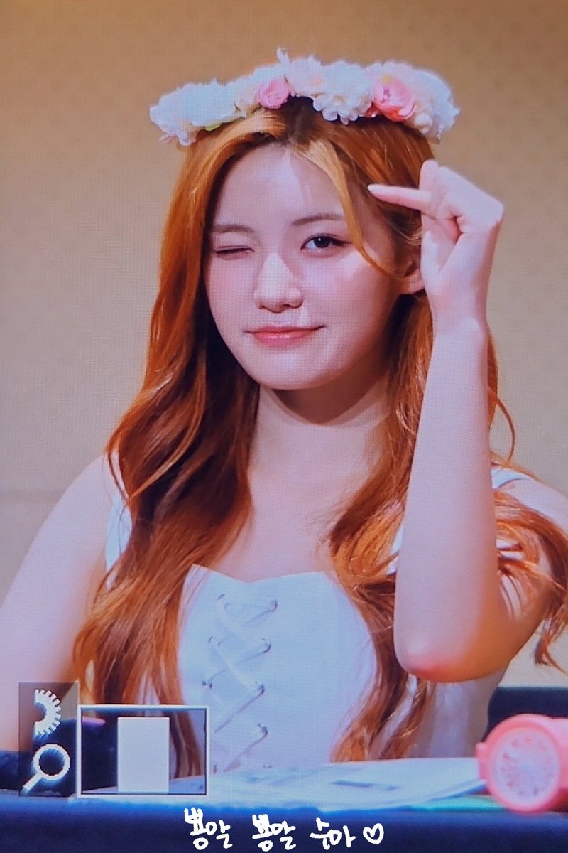 for_SUA_fairy's tweet photo. 230428 비트로드 대면 프리뷰

🌸🌸 🐥 🌸🌸

#첫사랑 #CSR #수아 #유수아 #SUA #DELIGHT #빛을따라서 #Shining_Bright #오늘도_뚜아해 @CSR_offcl https://t.co/ELqve7hsP0
