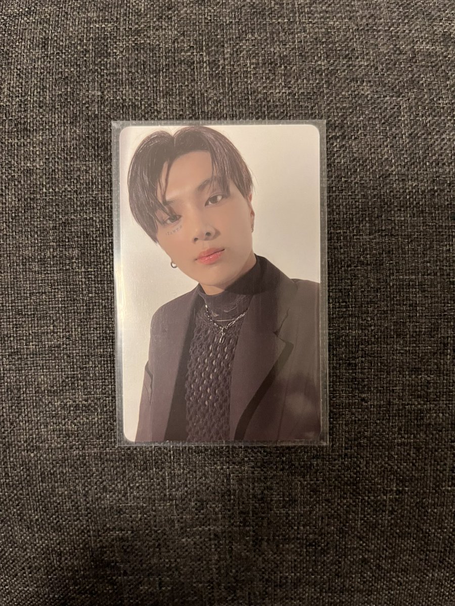 reinceybns's tweet photo. 🛒 #rcywts

wts lfb enhypen heeseung and jay album no ver pc

🎧 onhand
🎧 mint condition
🎧 250 each (450 set) 
🎧 payo
🎧 can do dop/3 days 

🏷️ enhypen heeseung jay jake sunghoon ni-ki sunoo jungwon pc album no ver d:a enha photocards https://t.co/tbUTxZCXcu