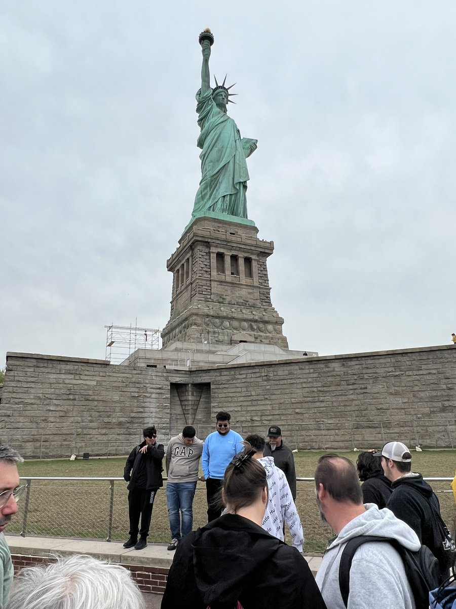Lockhart HS Roaring Lion Band & Color Guard tweet media