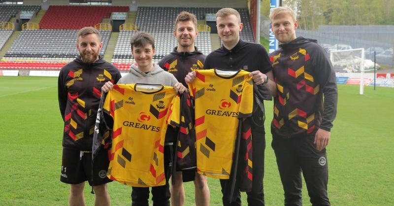 PartickThistle's tweet photo. Our eSports team will be representing in style at next month's eScottish Football Cup. 

Gordon Coyne and Kieran Findlay visited Firhill earlier this week to get their hands on their special PTFC eSports top from Ross Docherty, Harry Milne and Steven Lawless.