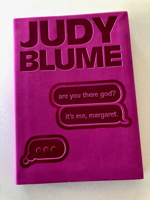 Happy #AreYouThereGodItsMeMargaret Day to all who celebrate. To share the joy, I am giving away this GORGEOUS copy. Behold! She's fuschia. She's faux leather. She's embossed with shiny letters! 
To enter:  
💗Like  
💗RT  
💗Follow me 
Winner will be picked Mon at 12 EST. US only