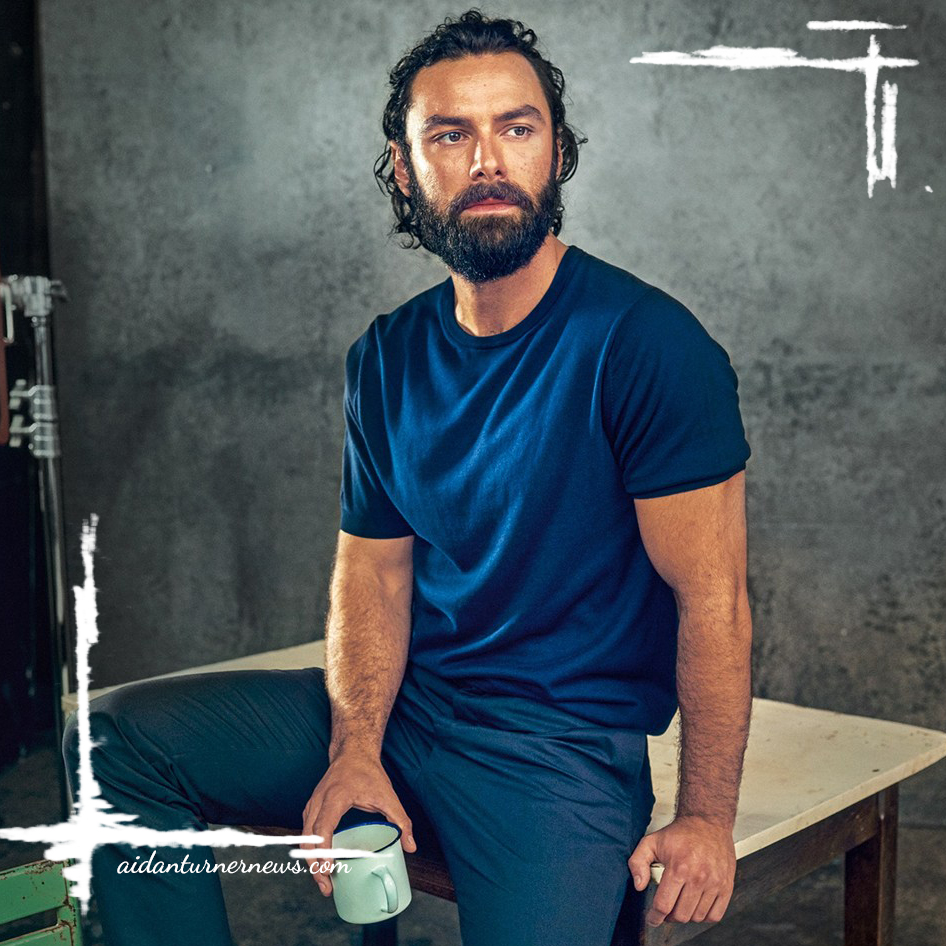 FanMaryp's tweet photo. Wishing all #AidanTurner fans a fantastic #FurryFriday !! https://t.co/ZG4jCRkU8L