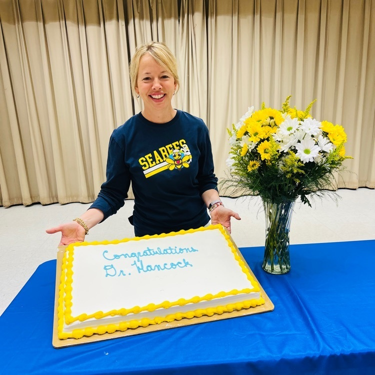 Smith_Seabees's tweet photo. We love our ABSS Principal of the Year!!  We surprised Dr.  Hancock this morning with a celebration in the gym! Congratulations again!! 🎉🌟💙🐝 #SeabeeProud @absspublic https://t.co/rhpnupubgx