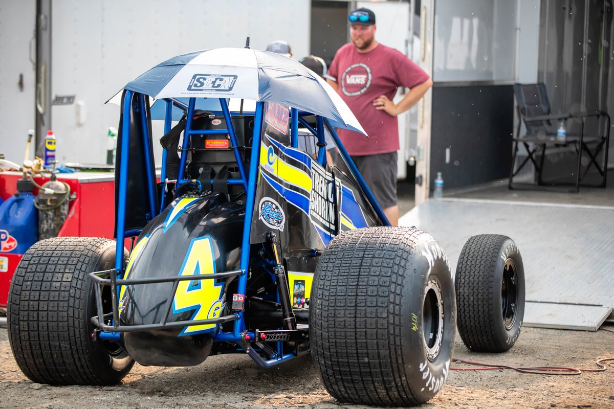IRIphotography's tweet photo. Rained out for tonight @GasCitySpeedway! We will try again in a few weeks. #TeamIRI https://t.co/gBeJHc8nIl