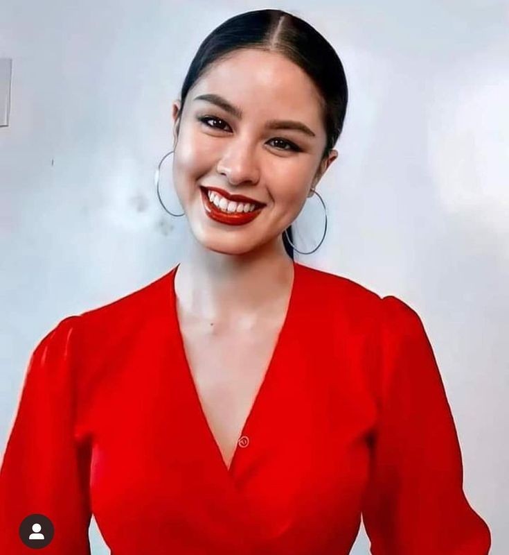 _kmuah's tweet photo. I vote Kisses Delavin for

 #TAG25Under25 

@tagmediachicago
 #KissesDelavin | @KissesDelavin https://t.co/zOvNHAjxE3