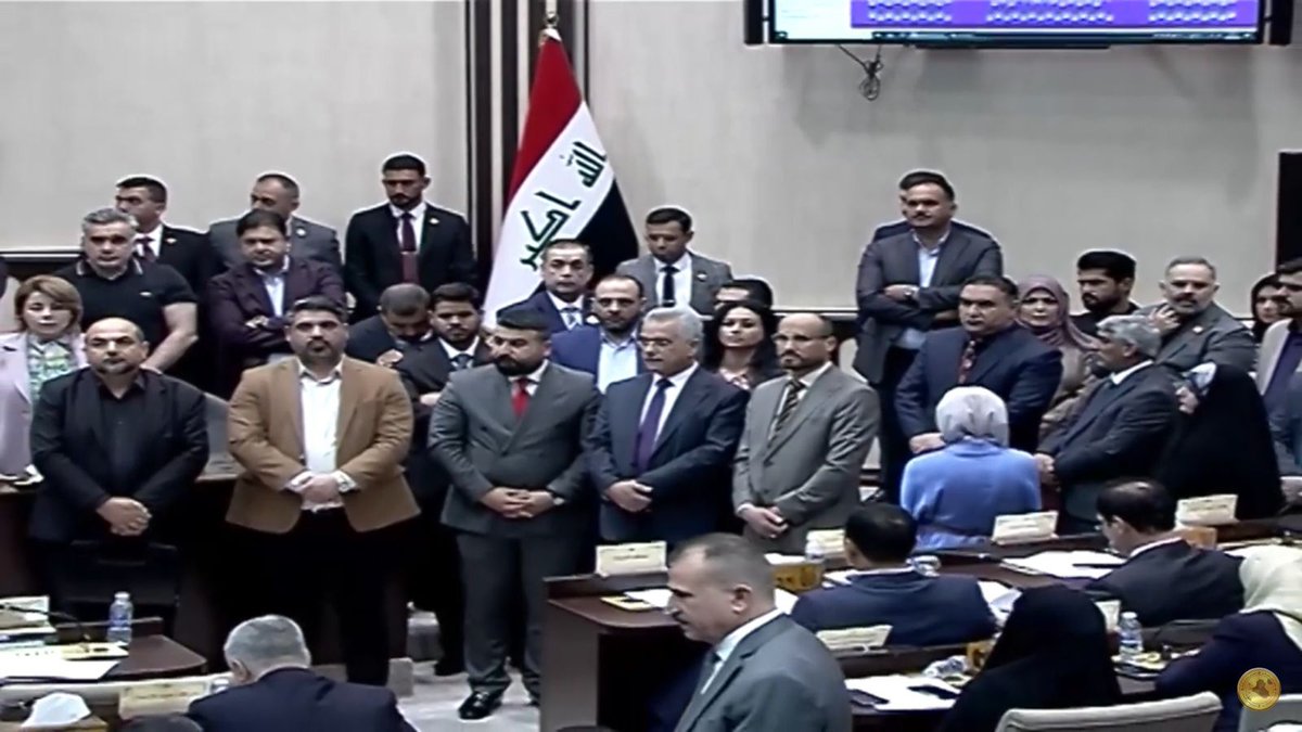 amerofficia1's tweet photo. نواب المعارضة رفضوا قانون الانتخابات المرفوض من قبل الشعب والمرجعية  
لقد كشفت الأقنعة المزيفة التي تدعي بأنها من اتباع المرجعية وقد عرفهم الشعب بأنهم اتباع مصالحهم و اهواءهم !!!! https://t.co/iqKk7KZOAe