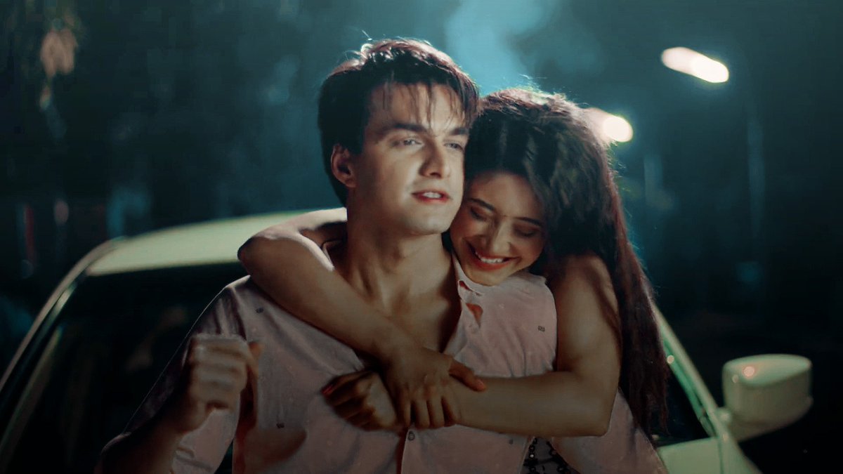 softkaira's tweet photo. 𝐍𝐨𝐛𝐨𝐝𝐲 𝐠𝐞𝐭𝐬 𝐦𝐞 𝐥𝐢𝐤𝐞 𝐲𝐨𝐮....

#Yrkkh || #Kaira 
#Shivangijoshi || #MohsinKhan https://t.co/fWJUHY6gGT