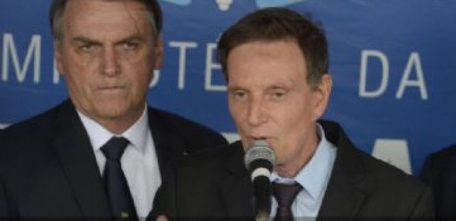 rede_marco's tweet photo. Era só o que faltava

O deputado federal Marcelo Crivella enviou quarta feira à mesa da Câmara dos Deputados um Projeto de Lei para ANISTIAR os criminosos que cometeram os atos do dia 8 de janeiro de 2022.

Projeto de Lei 2162/2023 pretende anistiar todos os presos em manifestações políticas entre 30 de outubro de 2022 e a data de aprovação do projeto

O que me causa espanto é que os bolsonaristas diziam que queriam punir os culpados pela baderna em 08 de Janeiro, alegando tratar-se de petistas infiltrados

Agora apresentam um projeto que, via de regra, admite que bolsonaristas foram os verdadeiros depredadores do patrimônio público, já que estão tentando proteger as pessoas

Vai entender a falta de inteligência dessa extrema direita.