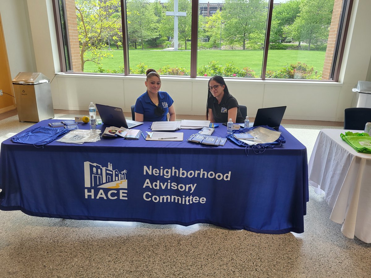 CdcHace's tweet image. HACE Neighborhood Energy Center staff attended ECA’s Energy Fair on 04/25/2023 to provide information and assist residents to apply for utility and energy conservation programs such as LIHEAP and CRISIS. Thank you to ECA for hosting this energy fair!