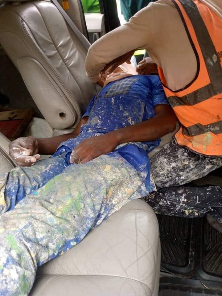 foundation_awn's tweet photo. Sa'eed Olalekan needs financial assistance for surgery.

He fell down from a storey building and his spinal cord got affected which totally affected both hands and legs. 

Amount needed 
N4.5million
Amount Received #24,000

Donate to
First Bank
Adeleke Muhydeen
3071718922 https://t.co/mhHFr6U0Ns