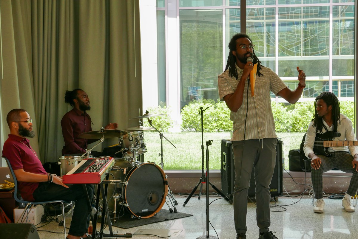 CdcHace's tweet image. HACE Neighborhood Energy Center staff attended ECA’s Energy Fair on 04/25/2023 to provide information and assist residents to apply for utility and energy conservation programs such as LIHEAP and CRISIS. Thank you to ECA for hosting this energy fair!