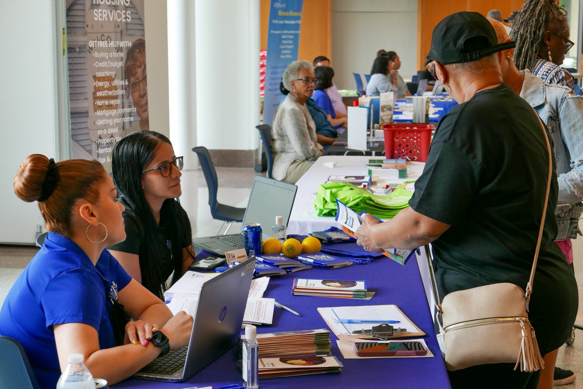 CdcHace's tweet image. HACE Neighborhood Energy Center staff attended ECA’s Energy Fair on 04/25/2023 to provide information and assist residents to apply for utility and energy conservation programs such as LIHEAP and CRISIS. Thank you to ECA for hosting this energy fair!