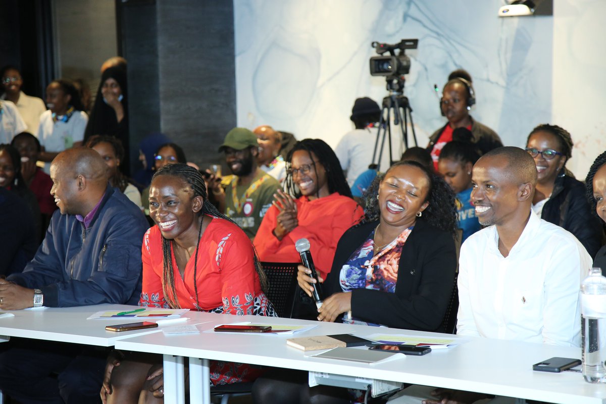 MicrosoftADC's tweet image. #TeamRuby have finalized their pitch!

Their solution is dubbed "Jambo Care" - A program that translates local dialect to English/Swahili, to make it easy for any doctor to understand symptoms. 

Will this solution win it this season? 🤔

Stay tuned!

#GOLSeason4 #MicrosoftADC