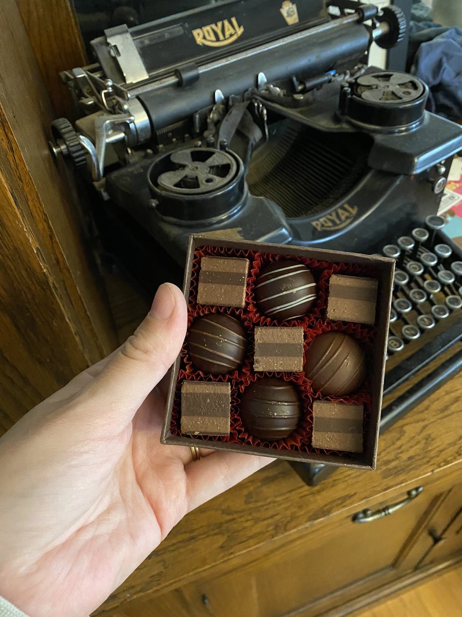 Surprise chocolates are always a good idea 😍 Thank you @CharleneAWrites!