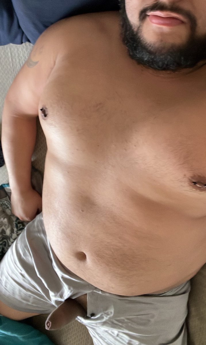 lunar_bear_cub's tweet photo. Silk boxer type of day https://t.co/sVmwTb9C9X