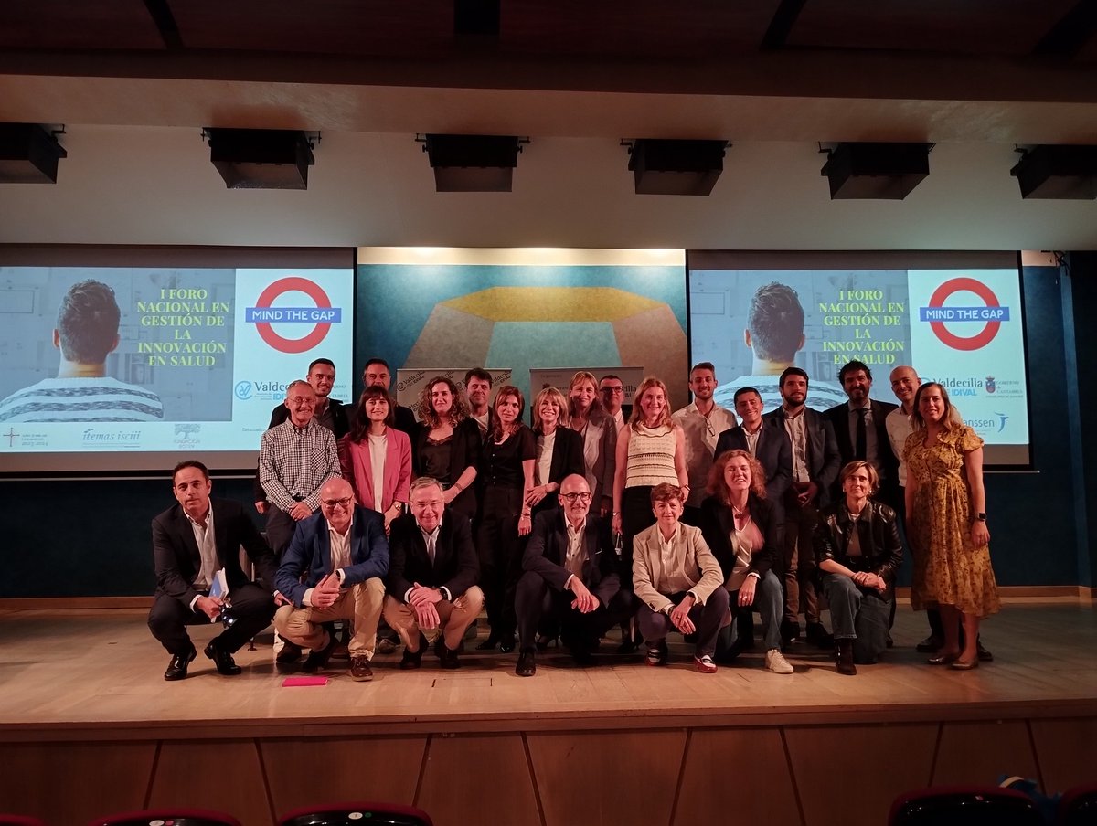 Continuamos en #MindTheGap

Un excelente encuentro con profesionales sanitarios, gestores, investigadores, pacientes, empresas👏👏

Un encuentro que aúna a distintos actores para debatir entorno a gestión e innovación en #salud