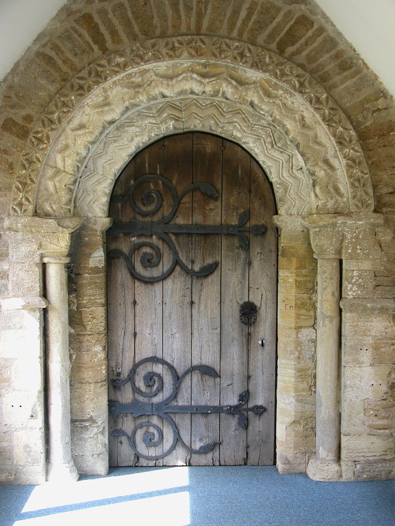 crsbi's tweet photo. It’s the weekend and here’s our #WeekendSiteHighlight for the week: St. Peter, Brackley, #Northamptonshire
Take a look at the report for details of the #Romanesque sculpture at this site - https://t.co/6ls7h2D8W3 https://t.co/ESuAMpz6nC