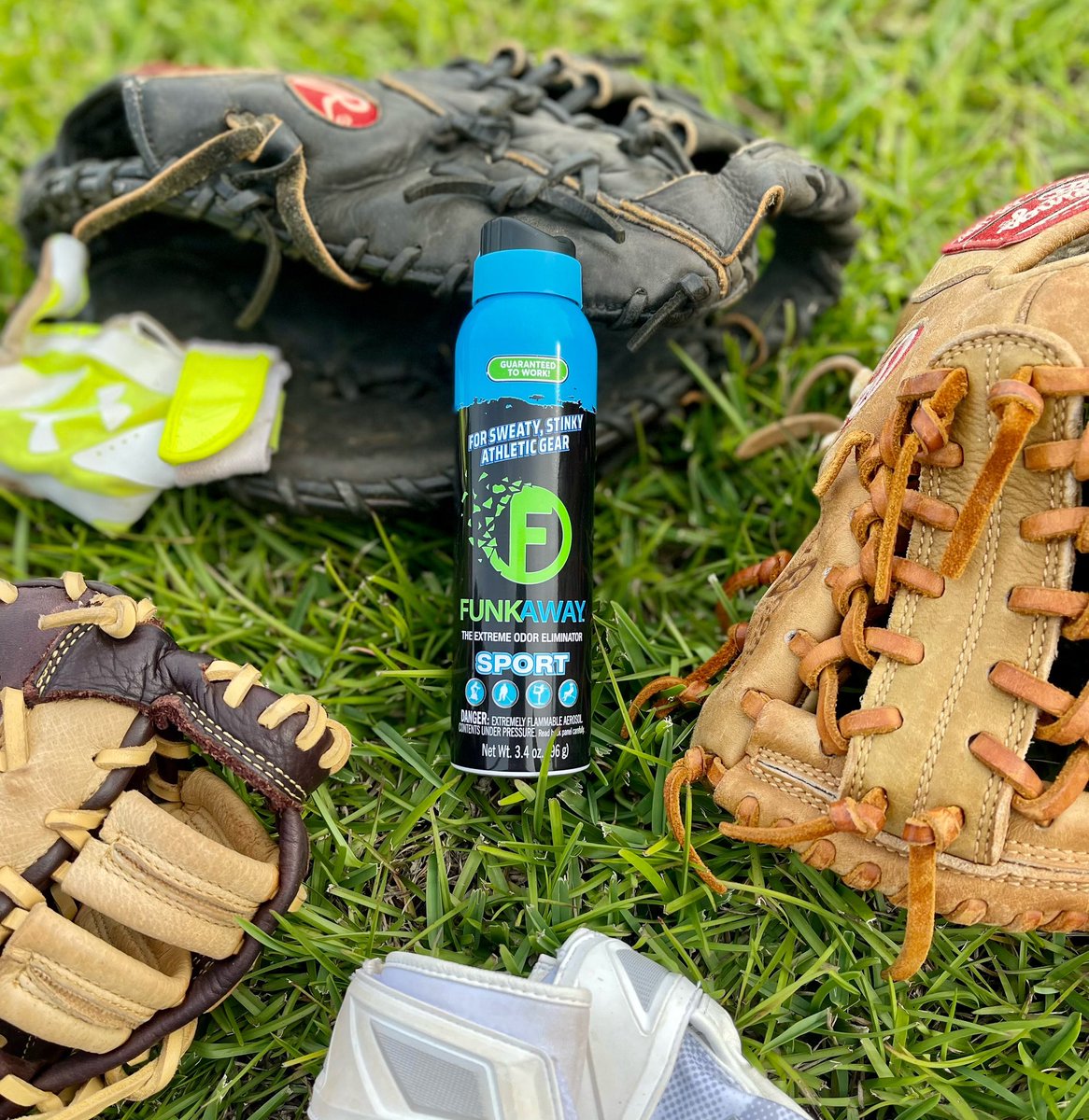 FunkAway's tweet photo. A message to our funkin’ fans: Tune into @Cubs Radio this season for the Funkiest Play of the Game, sponsored by yours truly. 💁♀️ Tag the stinkiest player in the game! #OfficialFunkAway #FunkAway #GoFunkYourself https://t.co/P6e3oV8NSi