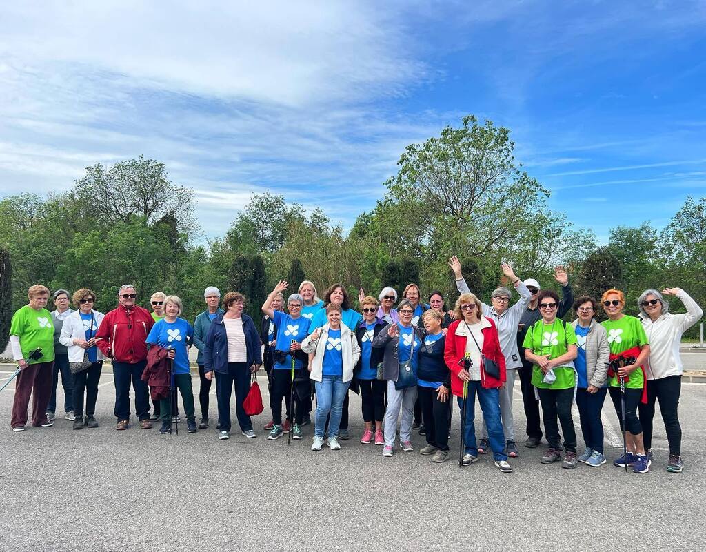 grsalut's tweet photo. La Bisbal d’Empordà #moulavida #adonat #connecta #apren #implicat #gaudeix #salutinatura #entornsaludable #ods #cuidemlentorn #descobrimterritori #despertarambunsomriure #caminadasaludable #marxanordica #itinerarissaludables #parcdesalut #dipsalut #impulsemlatevasalut #femes… https://t.co/k8bdq3RYIC