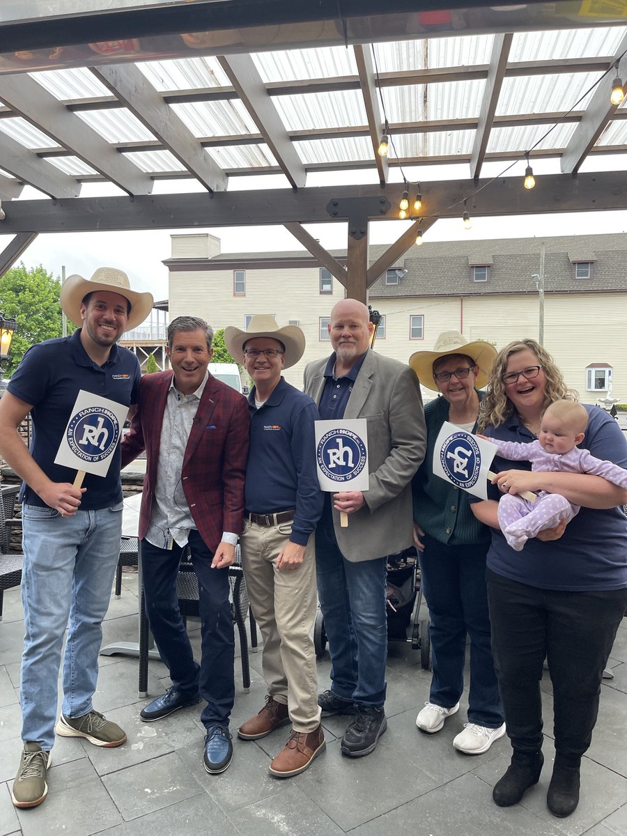 Early this morning, the Ranch Hope team traveled to Botto's Italian Line Restaurant in Swedesboro to watch <a href="/BobKellyFOX29/">Bob Kelly</a> broadcast live. Round up for Ranch Hope at any <a href="/HeritageDairyNJ/">Heritage's Dairy</a> Store through April 30!
