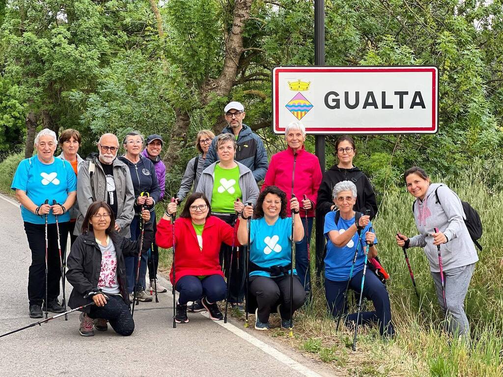 grsalut's tweet photo. Gualta!  #moulavida #adonat #connecta #apren #implicat #gaudeix #salutinatura #entornsaludable #ods #cuidemlentorn #descobrimterritori #despertarambunsomriure #caminadasaludable #marxanordica #itinerarissaludables #parcdesalut #dipsalut #impulsemlatevasalut #femesport #femsa… https://t.co/mBMpOyzvDS