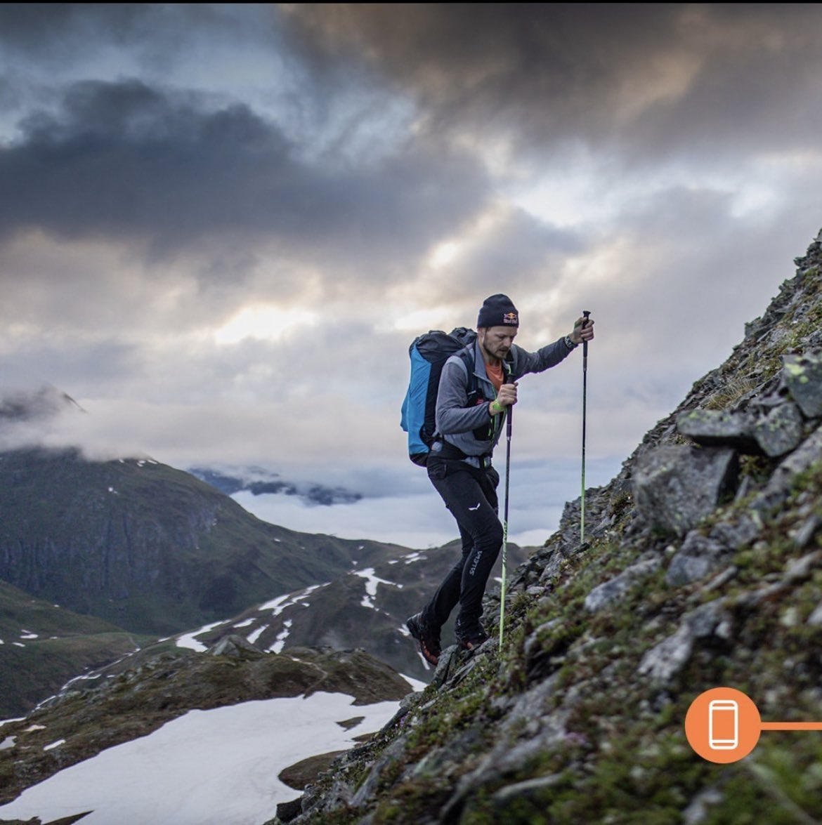 SuuntoFR's tweet photo. Le coach vous fournit des commentaires et des suggestions concernant votre entraînement, votre récupération et vos progrès. ⁣
⁣
🔺Découvrez vite la nouvelle fonctionnalité Suunto coach sur l'application. ⁣
⁣
#suunto⁣
#suuntoapp⁣
#IA⁣
#trainingzone https://t.co/HWk3ZEE5cc
