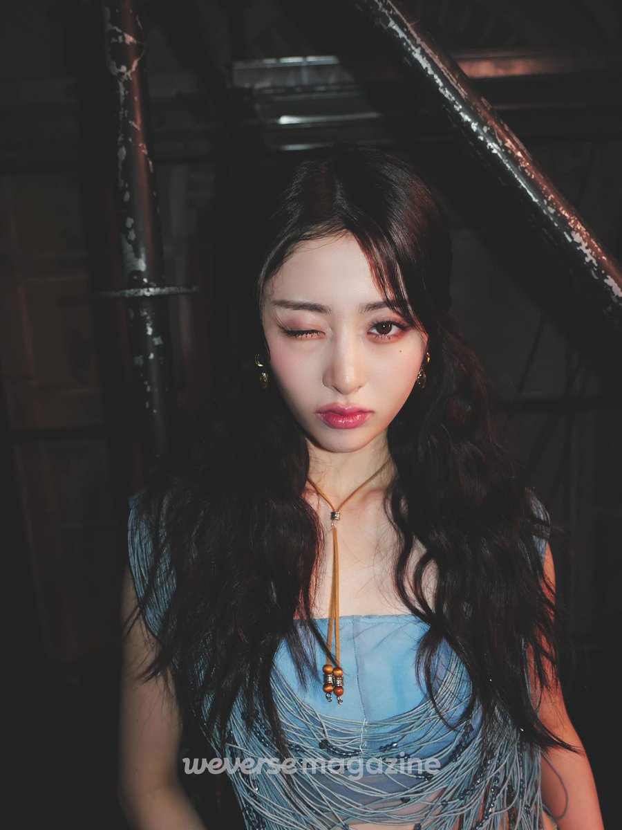 HUH YUNJIN GLOBAL tweet media