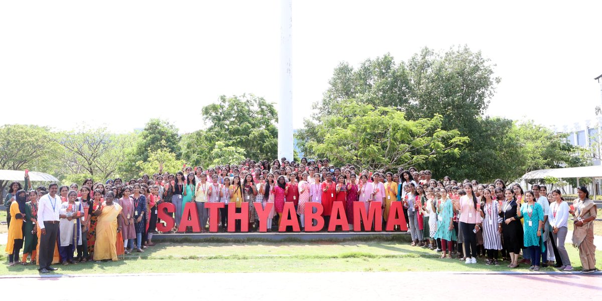 YUCIindia's tweet photo. Youth United Council of India is extremely delighted to announce that we have officially signed the Memorandum of Understanding with Sathyabama institute of science and technology. #sathyabama #mou #college #Students #youthempowerment #youthskills #yuciindia https://t.co/4yl2EL67wt