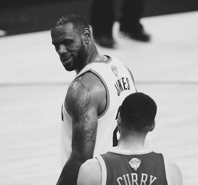 KenHeLive's tweet photo. In year 20, w/ a bad foot, LeBron outplayed Steph in a playoff series &amp; sent him home in 6 games w/o home court advantage. 

Steph is an all-time great.
LeBron is on Mount Rushmore. 
KD being a sucka tricked y’all.

There’s levels.Never compare them again in ya natural born life. https://t.co/qoL3BVWIiZ