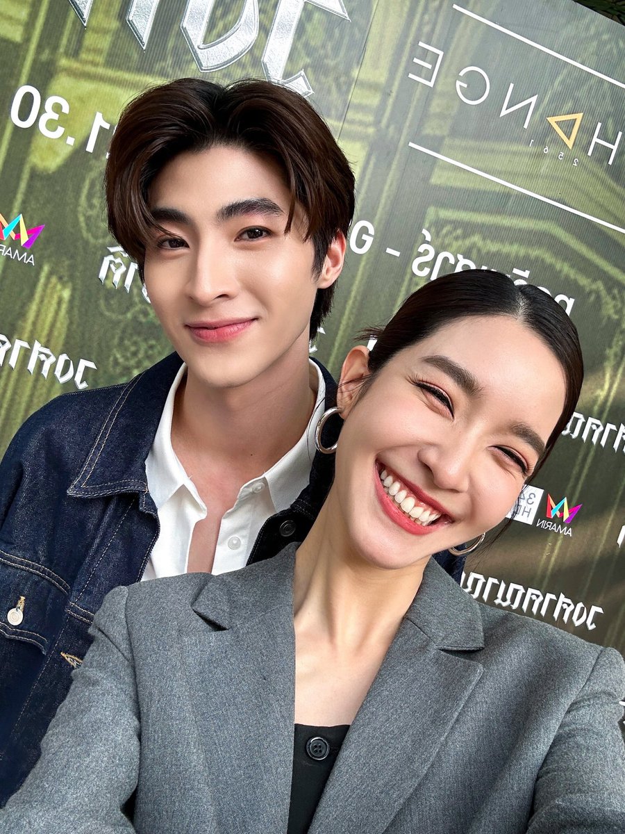 bluepongtiwat_'s tweet photo. คืนนี้ฝากละคร #วงศาคณาญาติEP3 เวลา 21.30น. ทางช่อง AmarinTV34 นะค้าบบ 🙌🏻🙆🏻‍♂️ https://t.co/O2fLS5hc5A