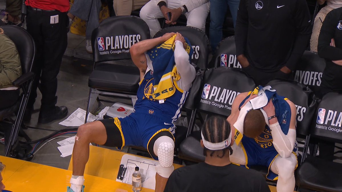 CLUTCH TIME ⏱ tweet media