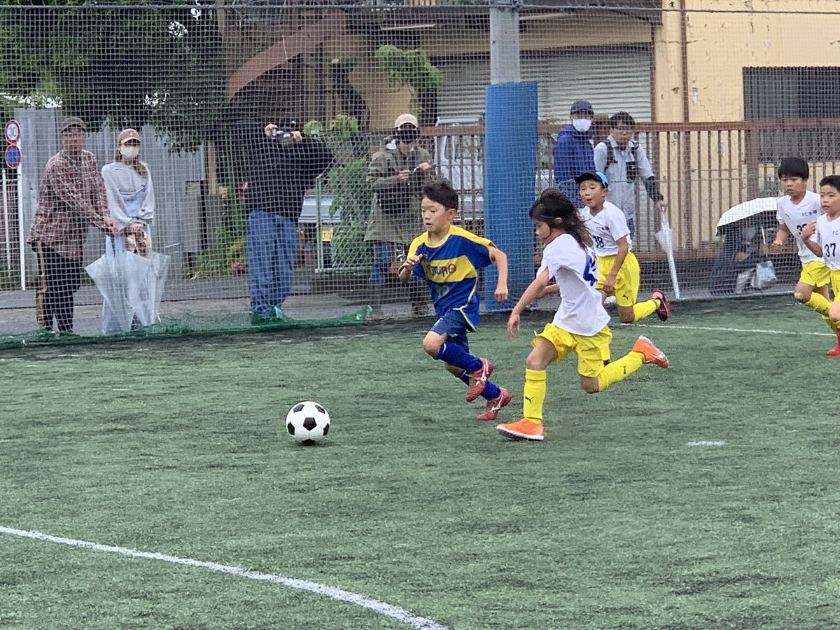 JFCFUTURO2010's tweet photo. 2023年度LIGA FUTURO開幕！

U7大会
https://t.co/oYFvIeUwGU
U8大会
https://t.co/GRwGCYZwFt
U9大会
https://t.co/NxcfxSztpg

#少年サッカー #横浜 https://t.co/TDo8Xwekll
