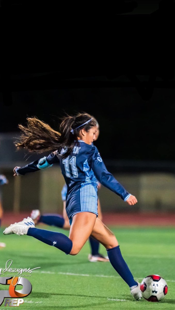 Michell69997031's tweet photo. Im excited to announce my verbal commitment to continue my athletic career @TAMIU_WSOC I would like to thank everyone who supported me through the process #DustEm 
@chshuskysoccer https://t.co/brlAo5FYnR