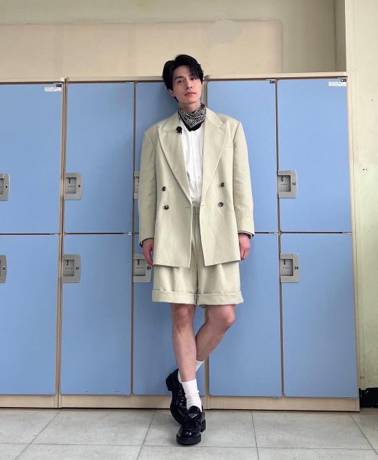 His IG post and photos make my day!!!! 😍❤️ can’t wait for episode 3 tonight!!!  instagram.com/p/CsKxAVPytS4/…                                                      #구미호면1938
#LeeDongWook #이동욱  #李栋旭 
#TaleOfTheNineTailed1938 
#TVN #PrimeVideo