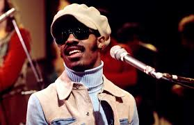 crockpics's tweet photo. Happy 73rd Birthday to Stevie Wonder, born this day in Saginaw, MI. https://t.co/7rcgtksp05
