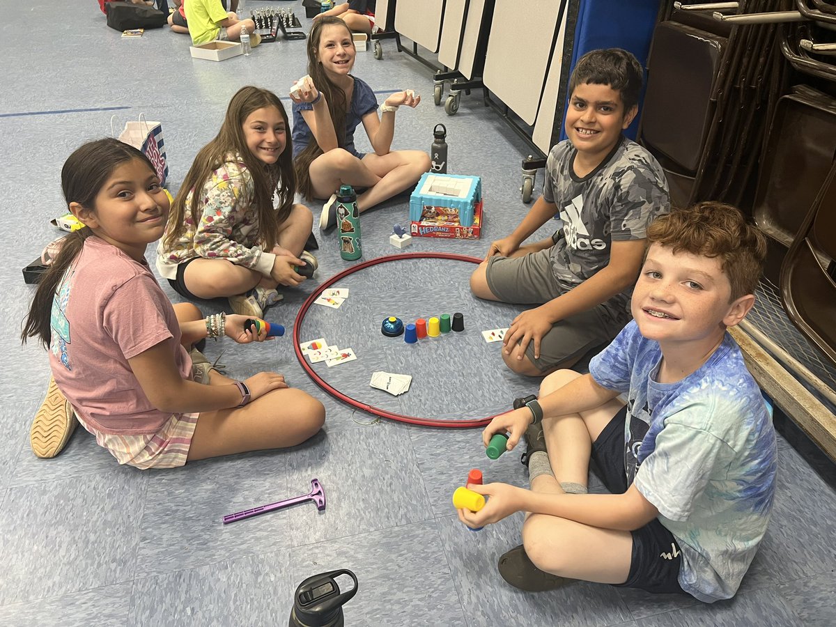 Mrs. Devlin tweet media